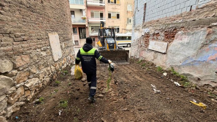 gemlik belediyesi'nden yoğun mesai (5)