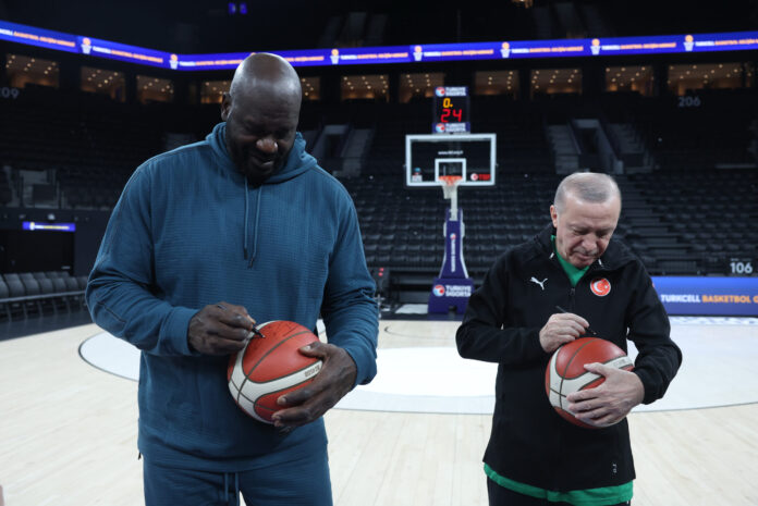 İstanbul cumhurbaşkanı erdoğan, eski nba oyuncusu shaquill