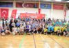 Mini Voleybol Turnuvası’nda Ödüller Sahiplerini Buldu mini voleybol turnuvası’nda Ödüller sahiplerini buldu (3)