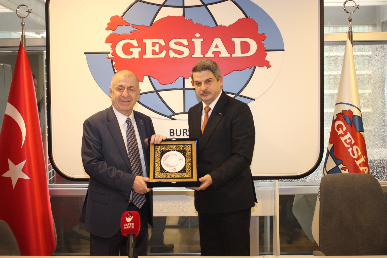 Ümit Özdağ’dan GESİAD’a Ziyaret…