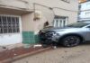 Bursa’da feci kaza! Otomobille çarpışan cip evin duvarına vurdu