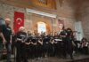 CUMSİAD ile Bursa Postmodern Koro iş birliğinde düzenlenen “Esnafın Yanında, Müziğin Tadında” gecesi