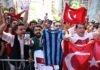 A Milli Futbol Takımı, Vancouver’da meşalelerle karşılandı