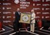 Aile ve Sosyal Hizmetler Bakanı Göktaş, ‘Ailede Türkiye Yüzyılı Zirvesi’nde konuştu