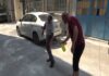 Bursa’da Sokağı istila eden pirelerden lavanta yağıyla korunmaya çalışıyorlar