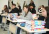 Yenişehir’de Üniversite Adaylarına 3 Bin Kitap Desteği