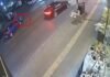 Bursa’da devrilen motosiklet otomobile çarptı; o anlar kamerada