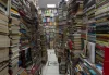 Bursa’da 45 metrekarelik dükkanda 35 bin kitap okuyucusunu bekliyor!